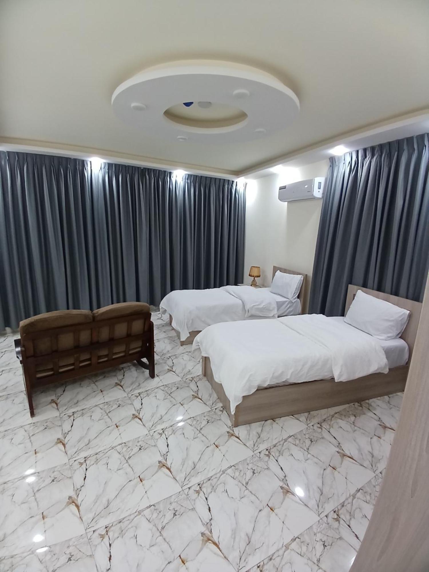 Dream House Hotel Jarash Exterior photo