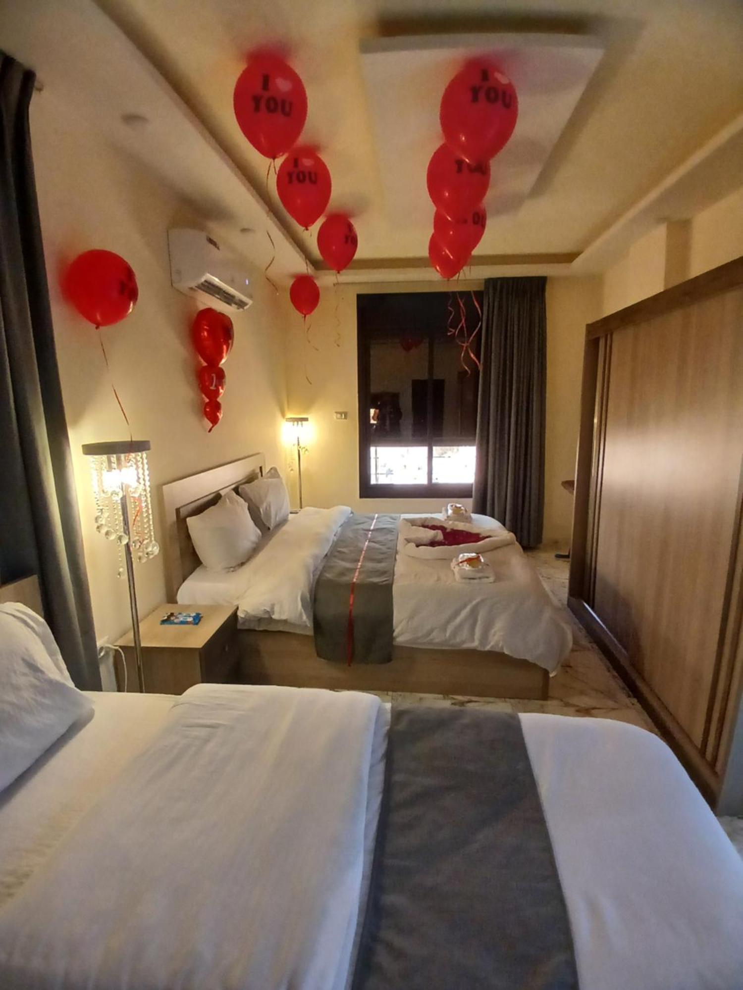 Dream House Hotel Jarash Exterior photo